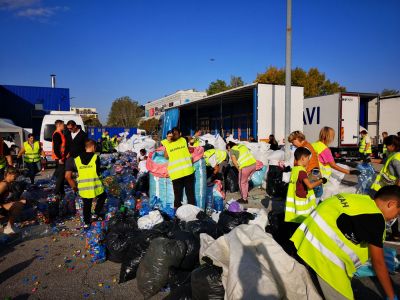 Деца помагат на деца - ДГ Ралица - Войводиново