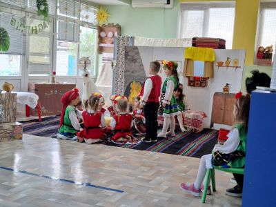 "Който не работи не трябва да яде"- Тържество разновъзрастова група 2025 - ДГ Ралица - Войводиново
